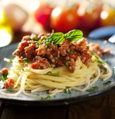 Спагетти болоньезе с фаршем из говядины