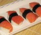 Суши нигири с лососем