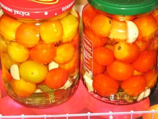 Соленые помидоры на зиму в банках - 10 рецептов с фото | Вкусные и простые