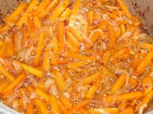 обжарка морковки