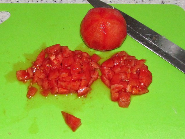 резаный помидор