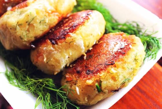 Рецепт картофельных зраз с фаршем из мяса, грибов, овощей: приготовление на сковороде и в духовке