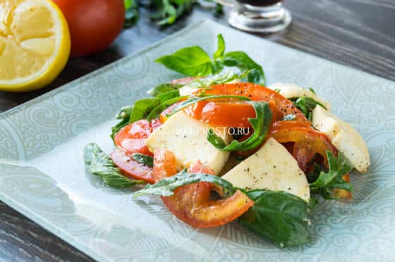 Вкусно, необычно и полезно: оригинальные рецепты салатов из рукколы