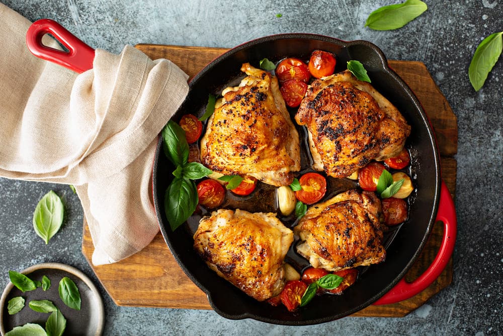 Рецепт: Курица с карри - Как приготовить в духовке курицу с карри, майонезом и чесноком?
