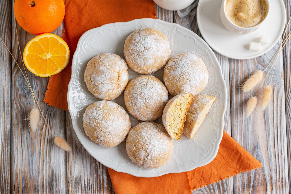 Печенье с трещинками из апельсина